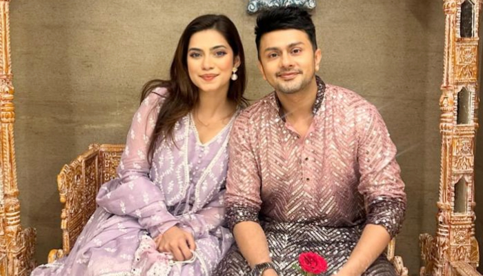 Awez Darbar Proposes